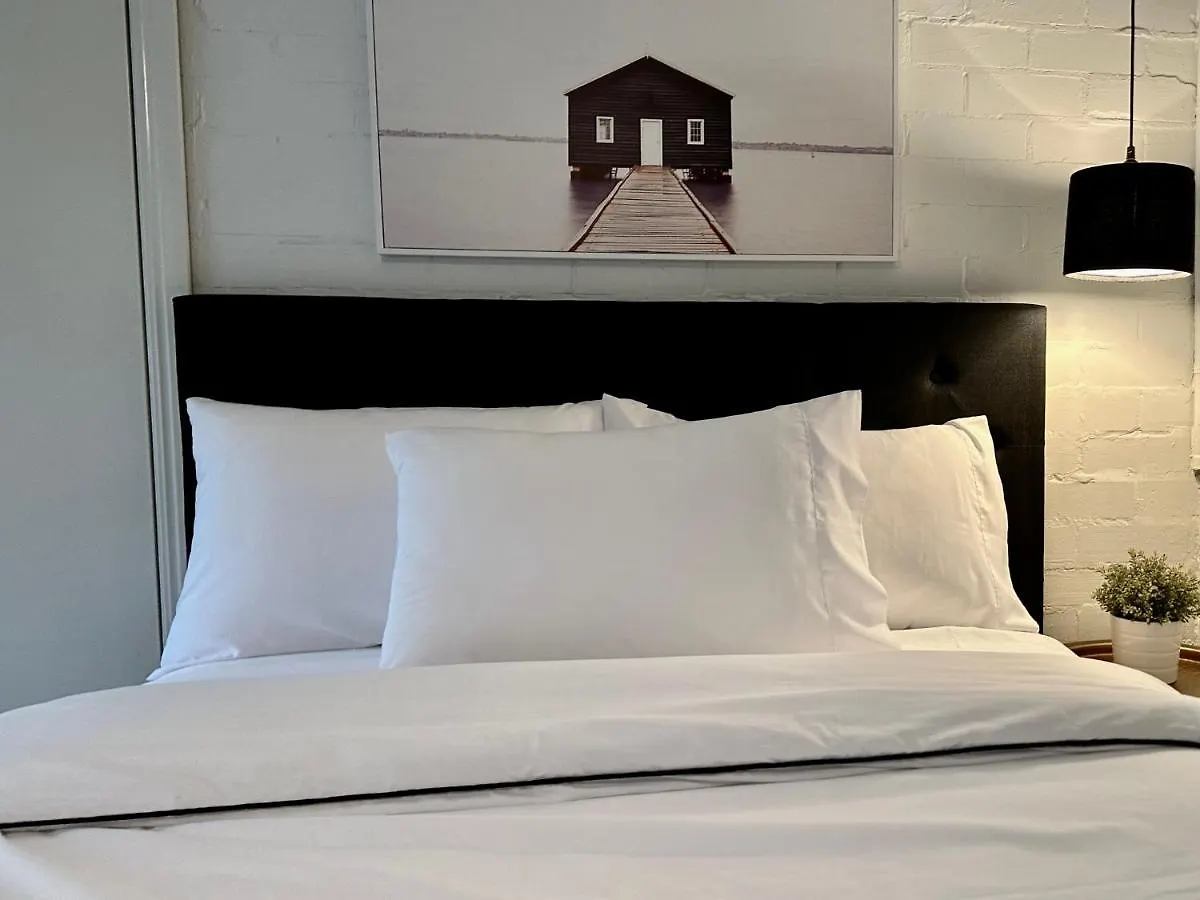 Conifer - Your Private Resort Pool Retreat Gold Coast